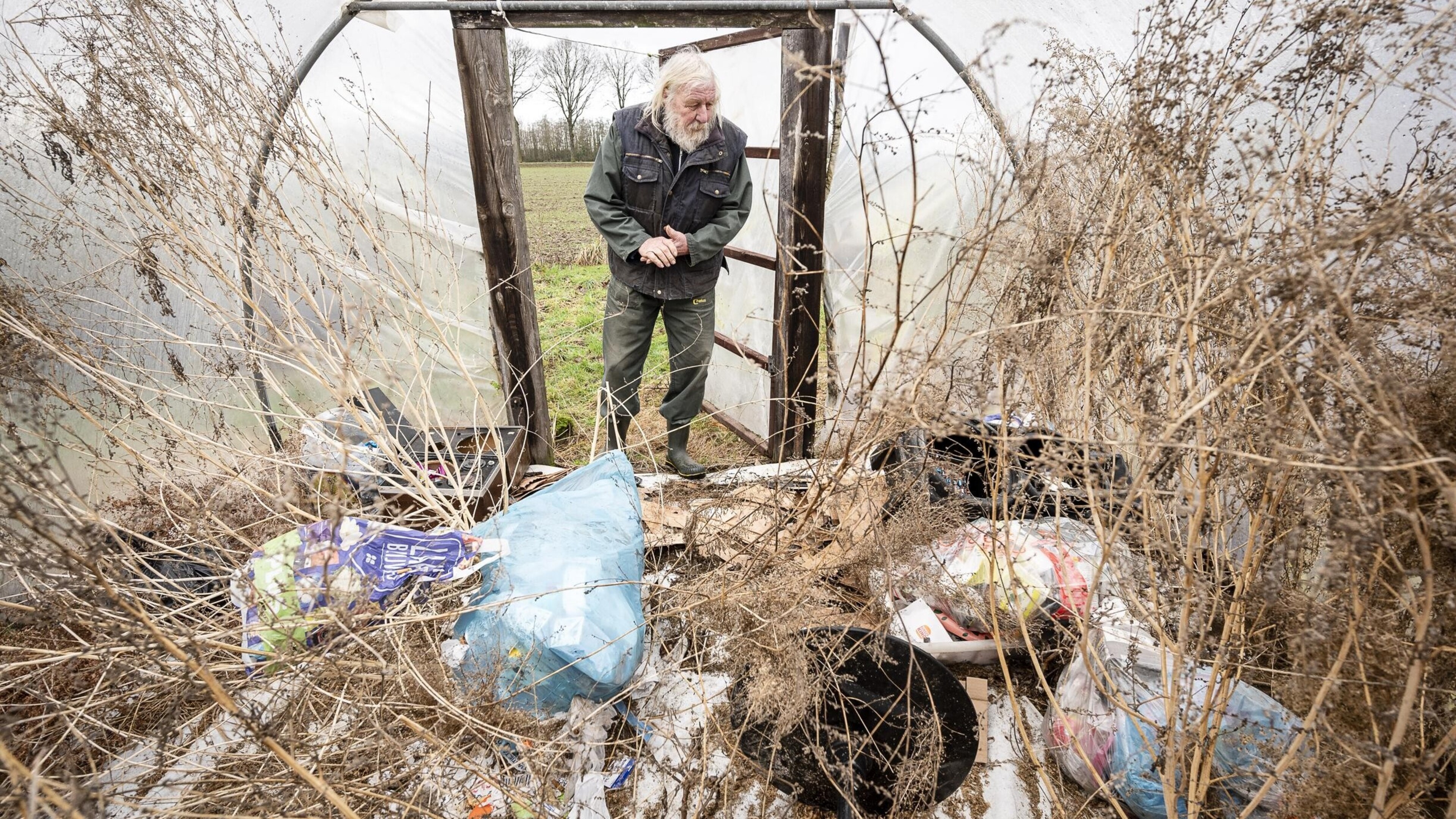 Tuinder Cees (80) uit Herkenbosch wil vandalen, inbrekers en pestkoppen liefst straffen zoals ze dat